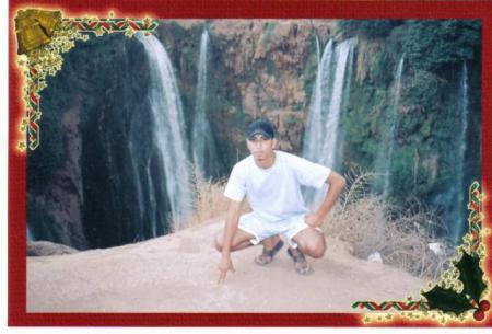 c moi a cascade ozoud
